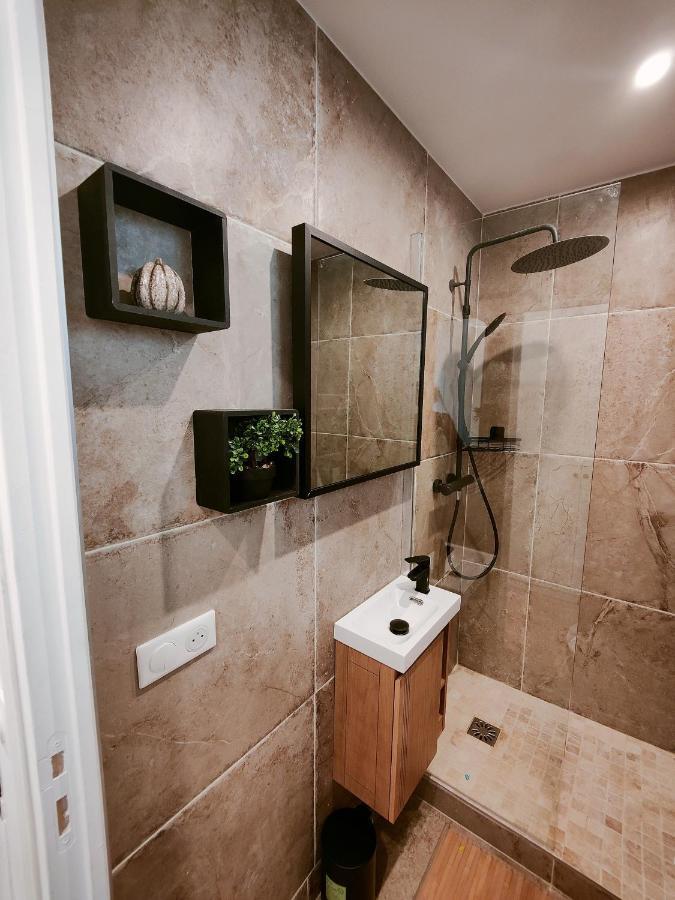 Appartamento élégant Studio - Montmartre Parigi